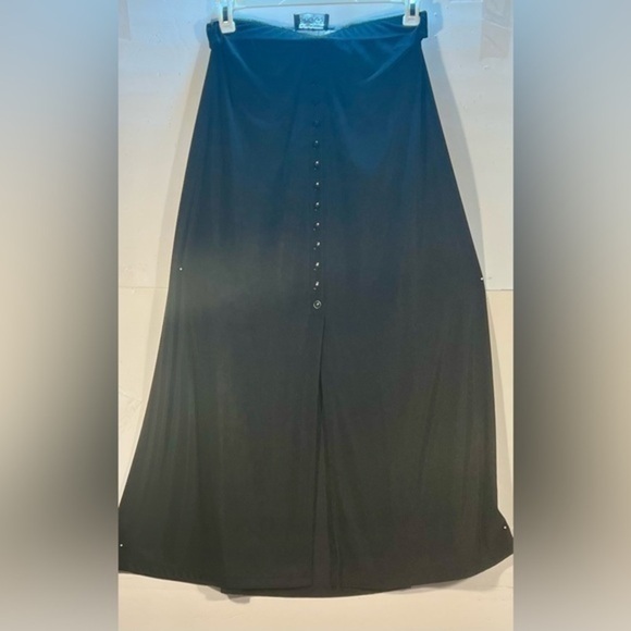 BRIGGS NEW YORK LADIES BLACK SIZE LARGE SKIRT - Picture 1 of 4